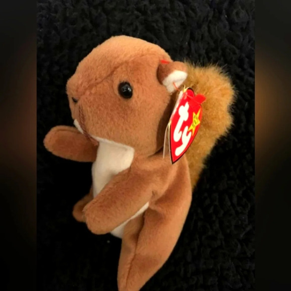 Nuts the Squirrel Beanie Baby - Original